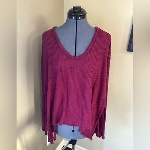 Free People Oversized Berry Top - MEDIUM